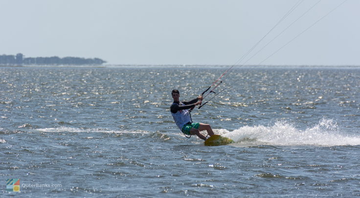 Kiteboarding in Haulover