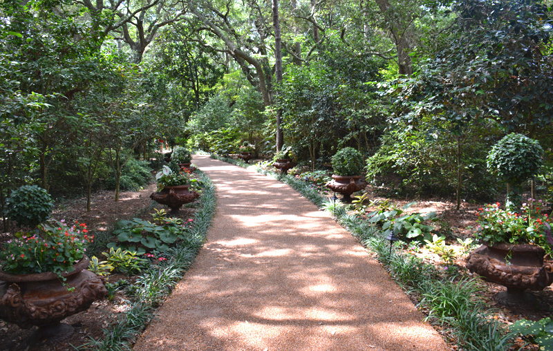 Manteo S Elizabethan Gardens Island Life Nc