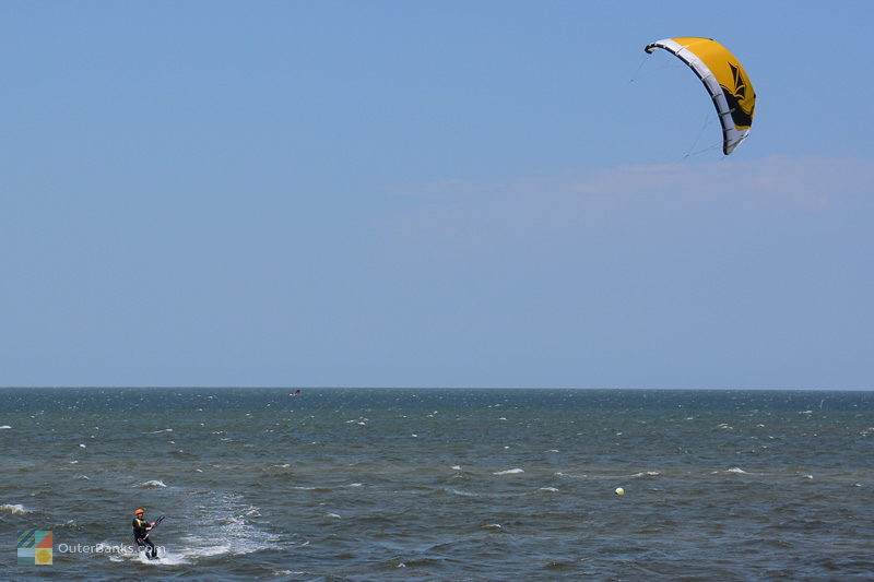 Kiteboarding in Pamlico Sound