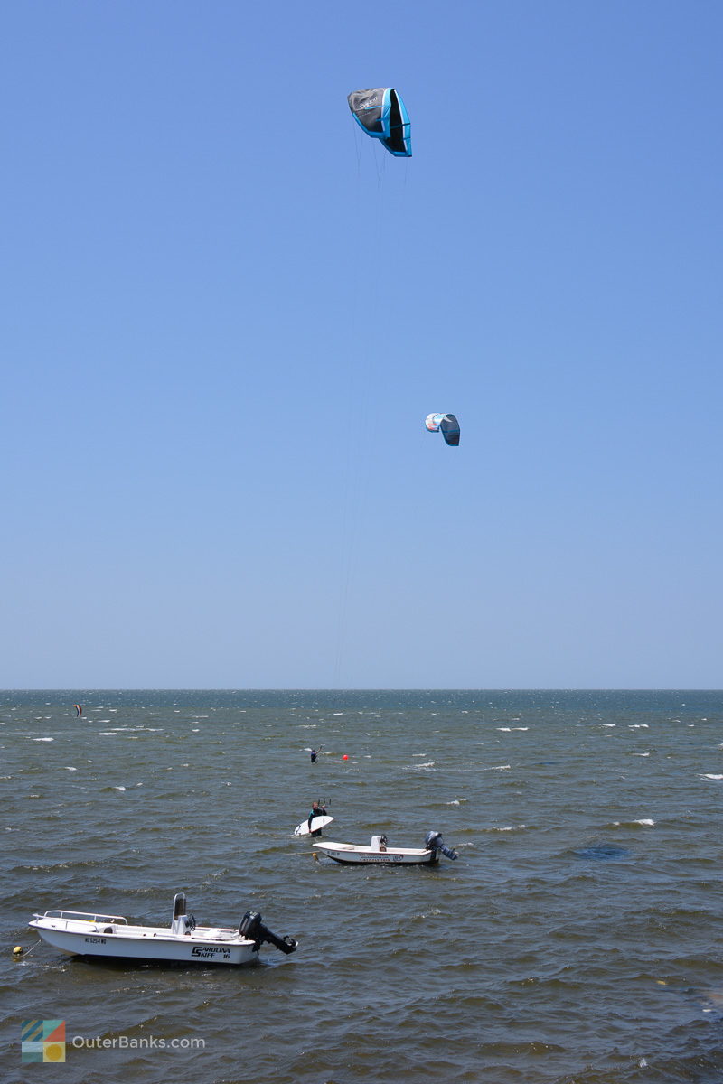 Kiteboarding in Pamlico Sound