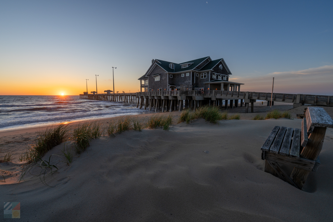 Jennette's Pier at sunrise