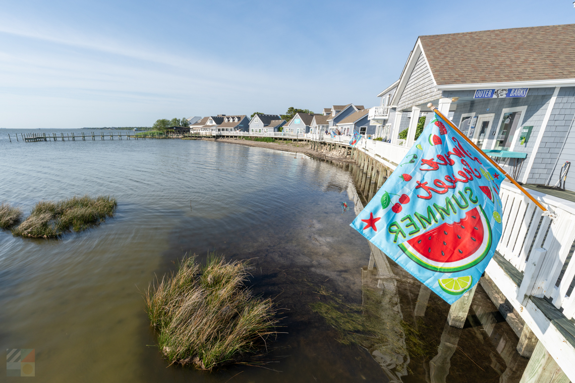 Duck Waterfront Shops on Currituck Sound