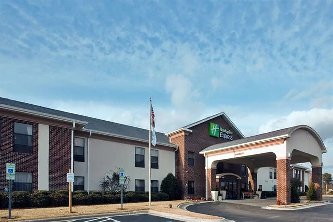 Holiday Inn Express Plymouth 