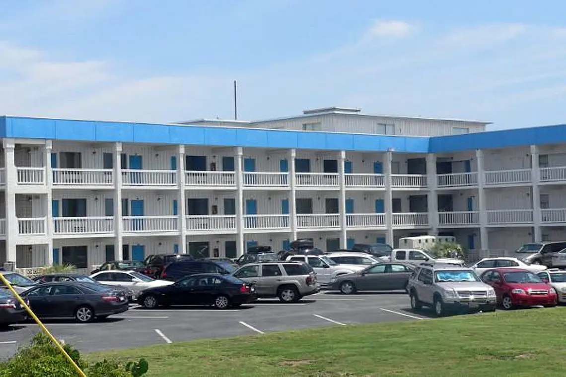 Whaler Inn Beach Club