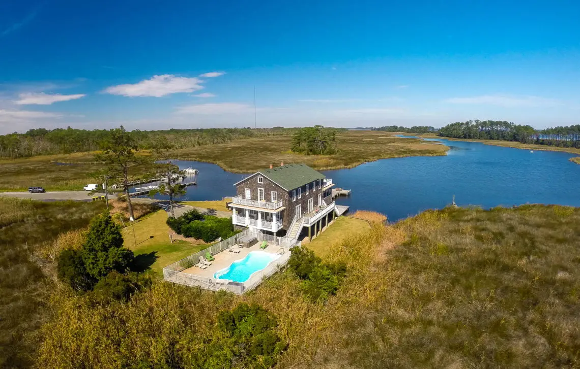 Beach Realty and Construction