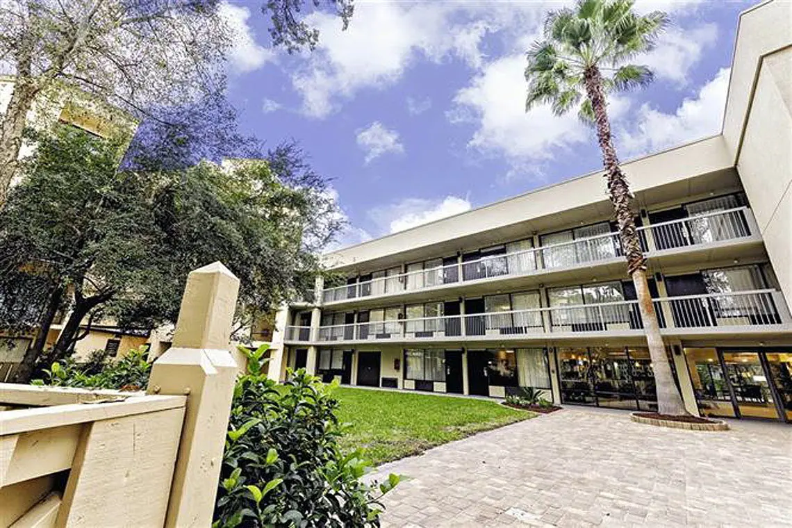 Best Western Ocean Breeze Inn