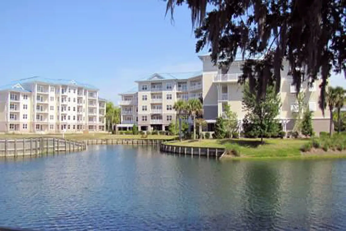 Bluewater Resort Hilton Head Island - OuterBanks.com