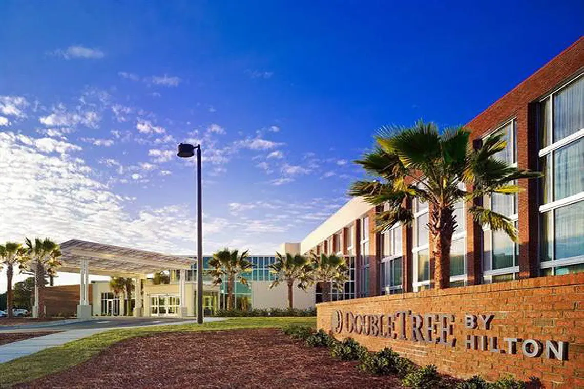 DoubleTree Hotel & Suites Charleston Airport