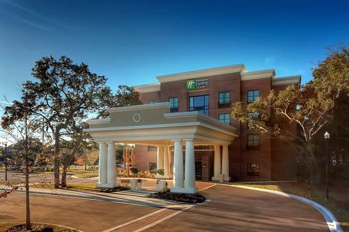 Holiday Inn Express Hotel & Suites Mt Pleasant-Charleston