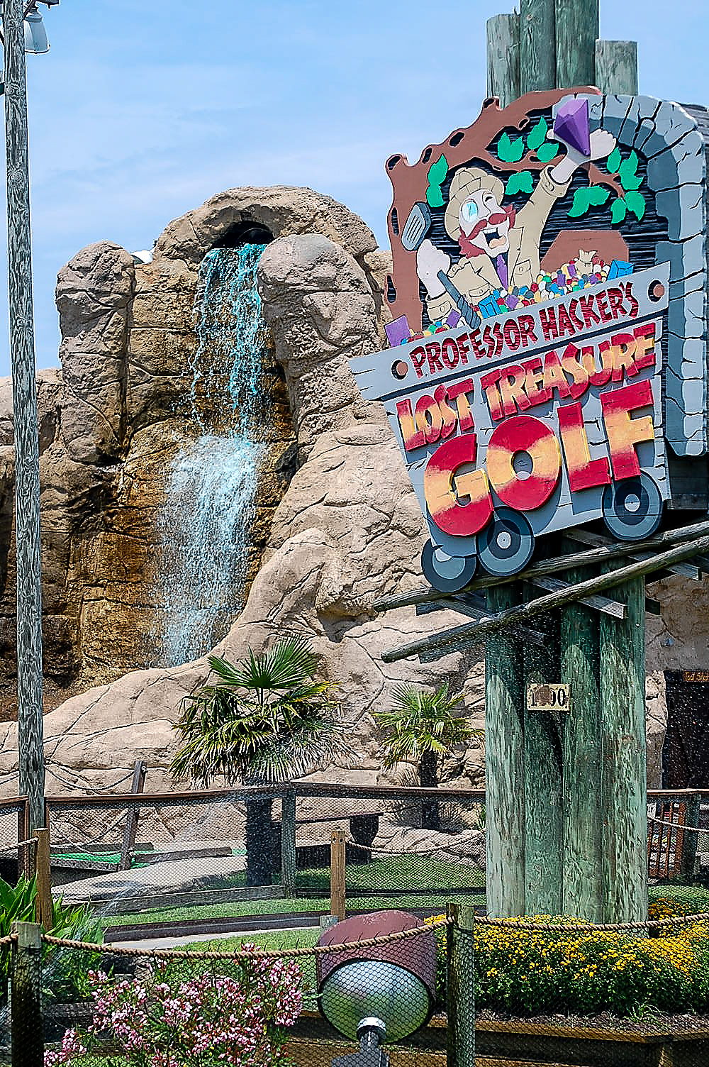 The mini golf course at Lost Treasure Golf