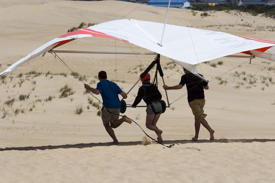 Hang Gliding - OuterBanks.com