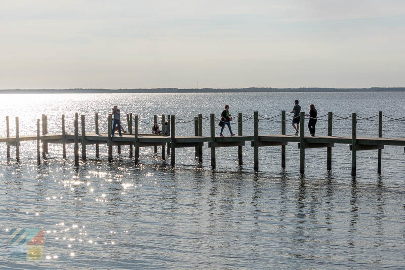 Visitors enjoy the Currituck Sound in Duck NC