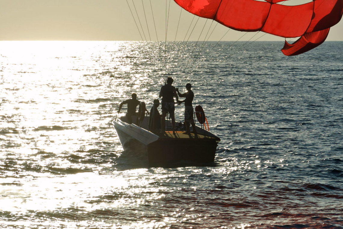 Parasailing - OuterBanks.com