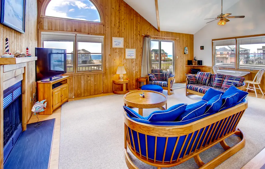 Wayward Wind - Vacation rental home in Rodanthe, NC