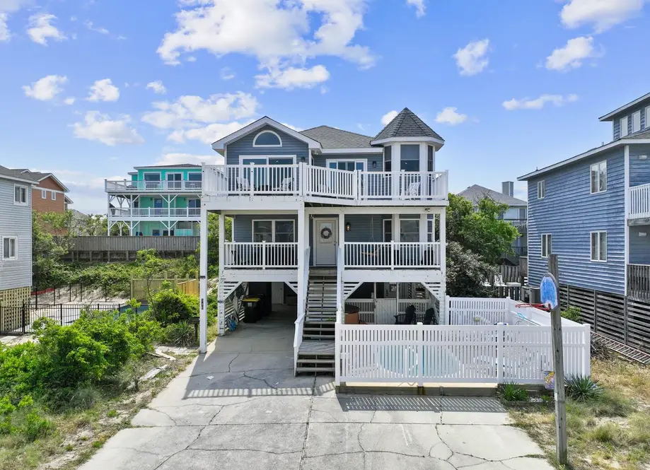 1890 - The Beach House