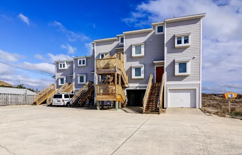 rental image 4