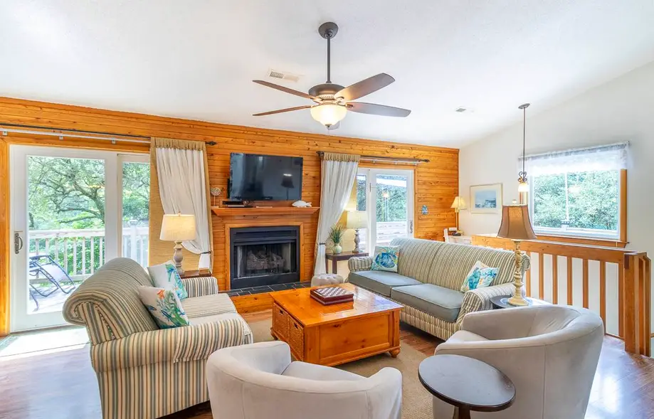 Sea Lodge 198-A
