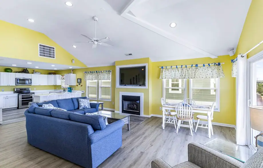 Just Beachy 384-B
