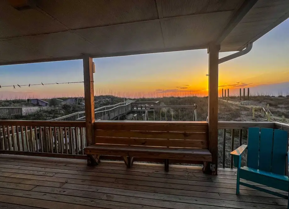 Coleman's Beach Front Inn