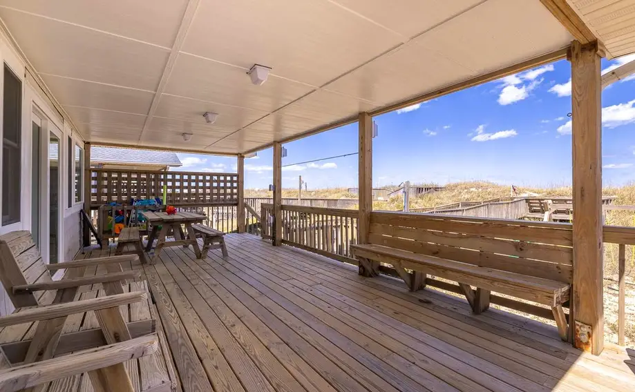 Coleman's Beach Front Inn