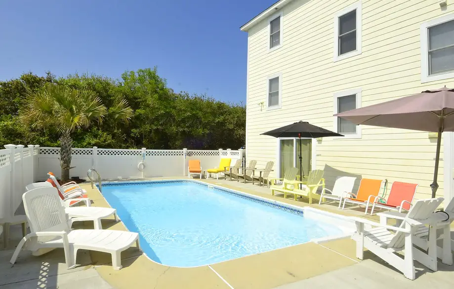4668 - 85 Ocean Blvd