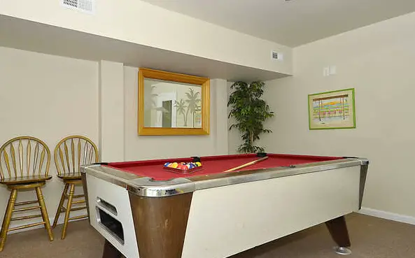 4668 - 85 Ocean Blvd