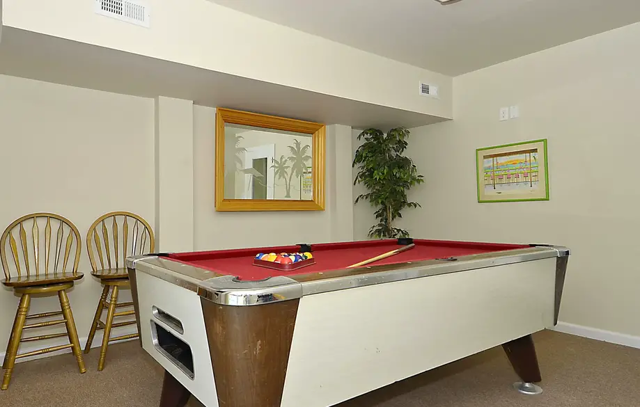 4668 - 85 Ocean Blvd