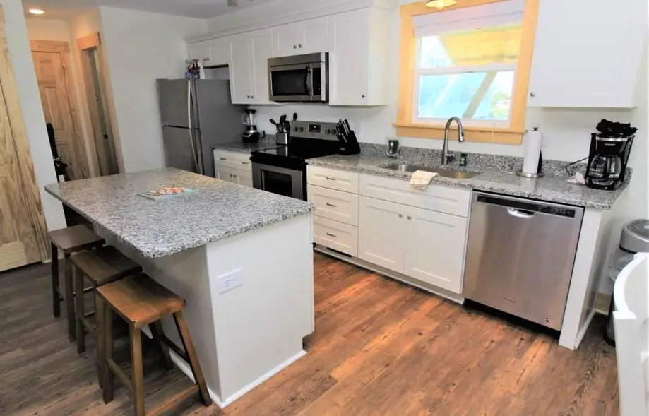 WBB Whalebone Oceanfront 3 Bedroom Cottage B