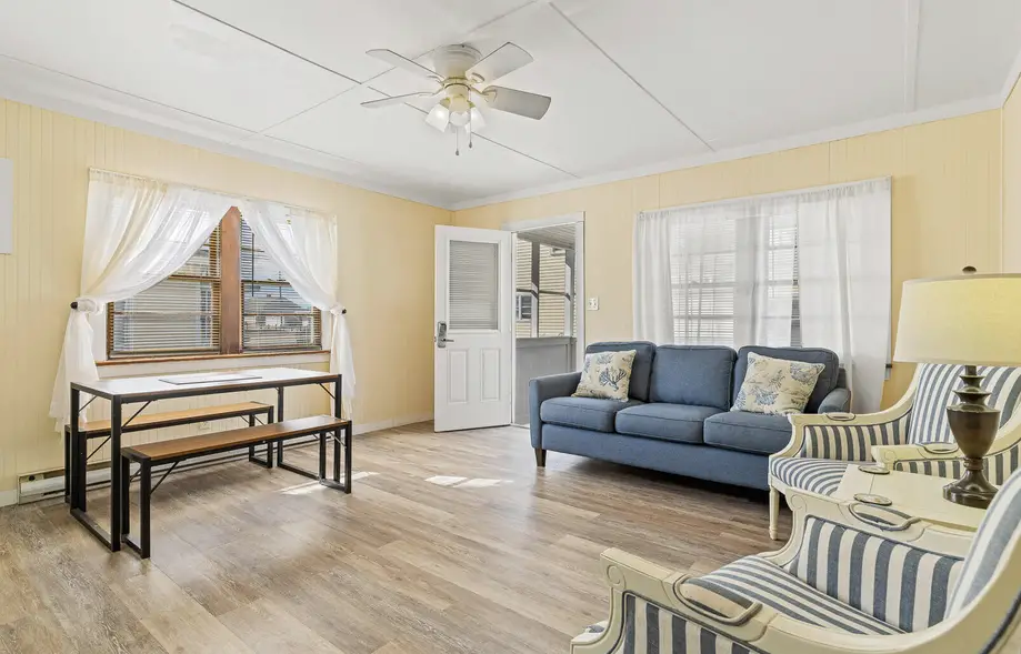 rental image 4