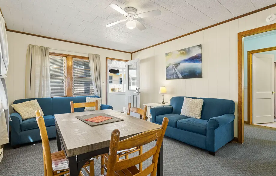 OC4 The Bosun's Cottage at Oceanside Court