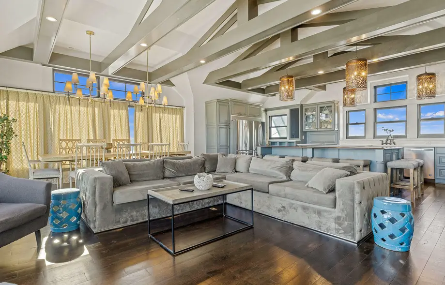 K8003 SOCO Oceanfront Luxury
