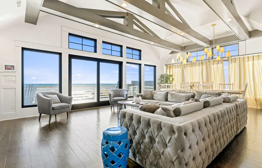 K8003 SOCO Oceanfront Luxury