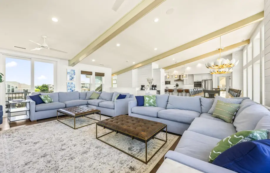 K9047 Metamorphoseas 12 Bedroom Home in Whalehead