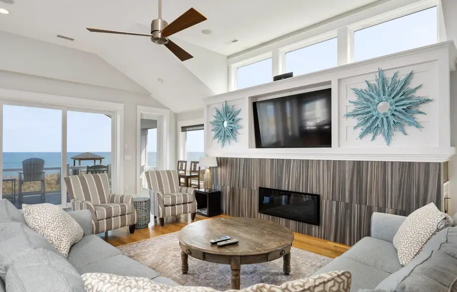 K8036 Queen Elizabeth 8 Bedroom Oceanfront Home