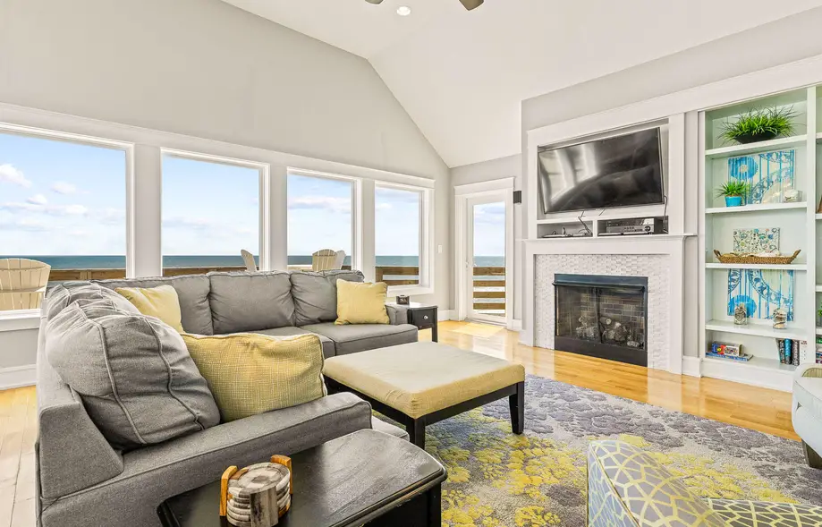K6400 Surfside Retreat Oceanfront 7 Bedroom Home