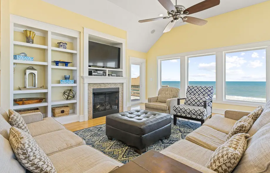 K6401 Hatteras Retreat Oceanfront 7 Bedroom Home