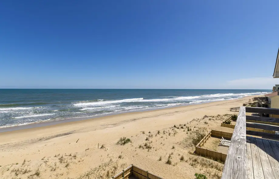 K6401 Hatteras Retreat Oceanfront 7 Bedroom Home