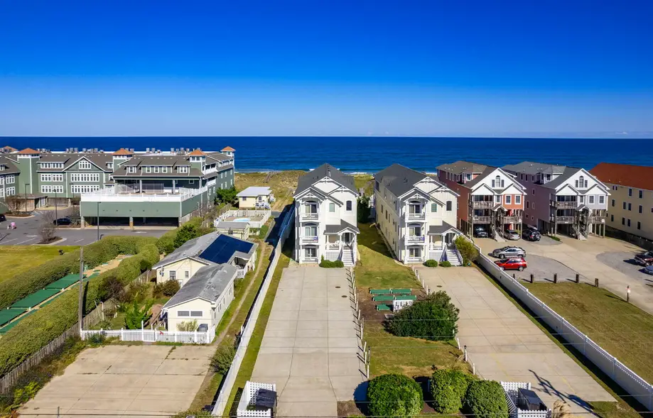 K7024 Royal Palace 12 Bedroom Oceanfront Home