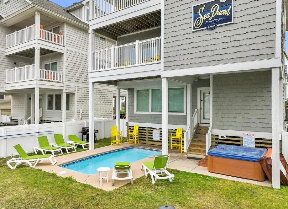 K6105 Sea Duced 6 Bedroom Home at Carolina Shores