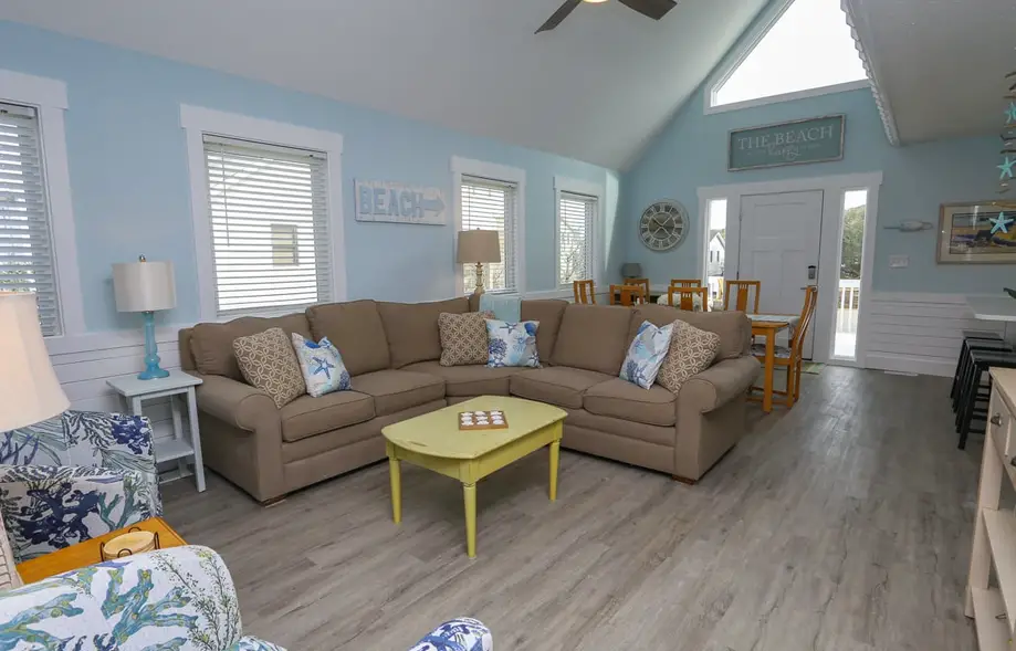 SANDY POINTE