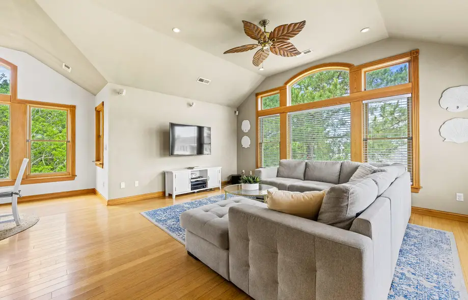 K9057 Holiday House 4 Bedroom Home at Monteray Shores
