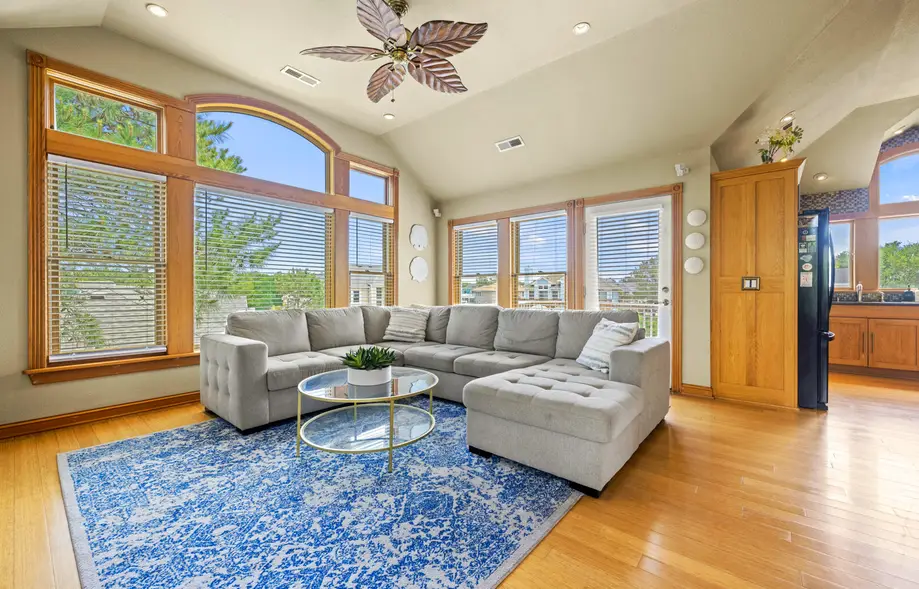 K9057 Holiday House 4 Bedroom Home at Monteray Shores