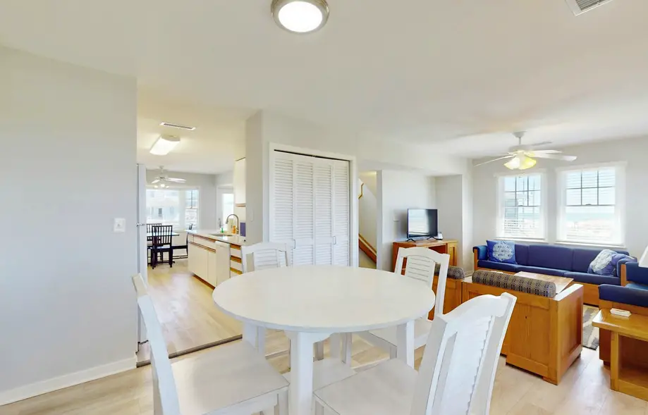 rental image 7