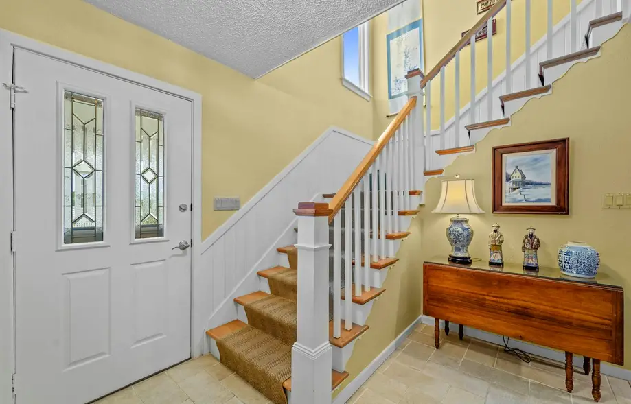 Pelican Haven 741