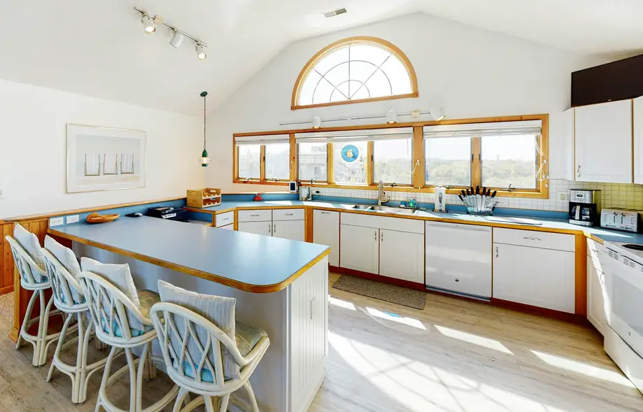 rental image 6