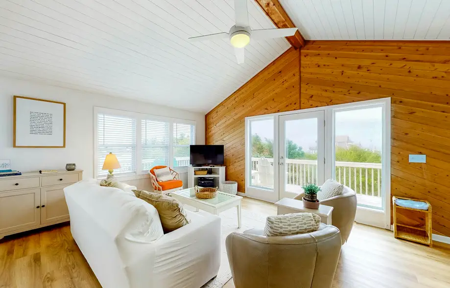 Horizon House 405