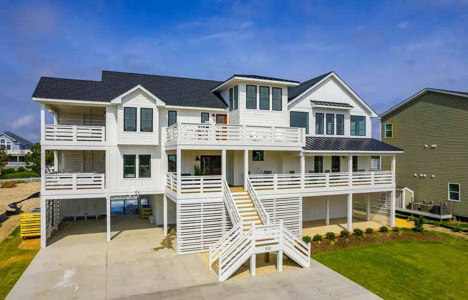 The Clubhouse WH412