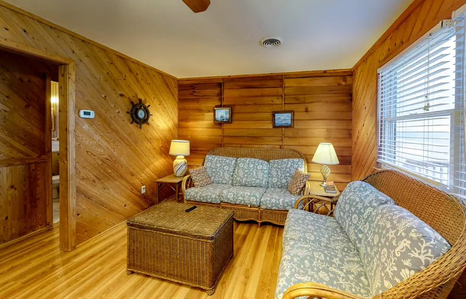 The Sea Salt Cottage at Geri's Place NH304