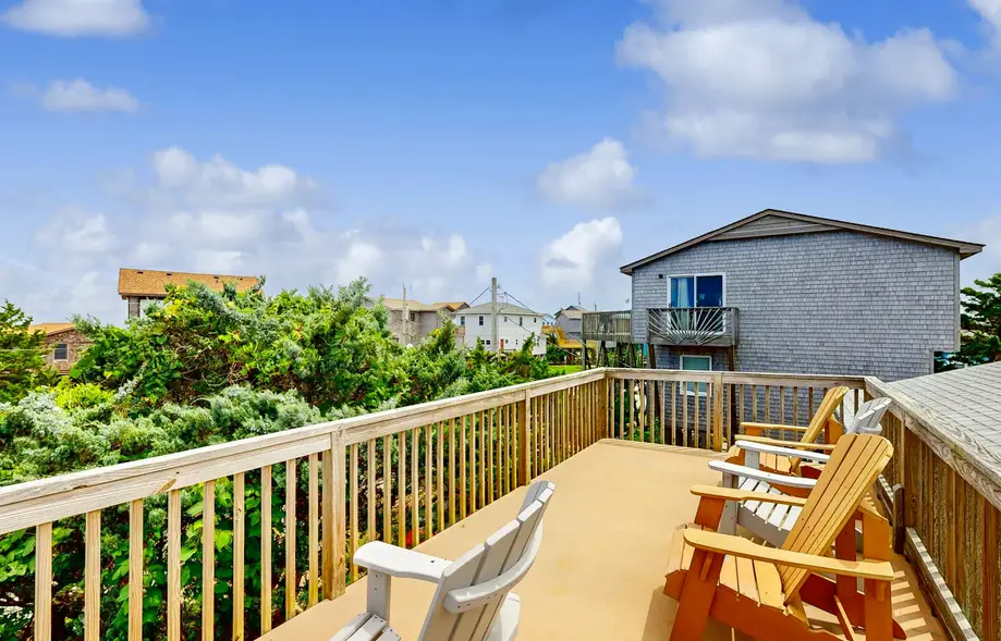 Pelican's Roost 467