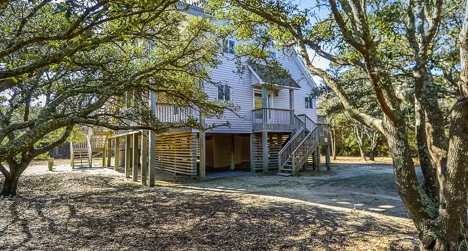 The T House